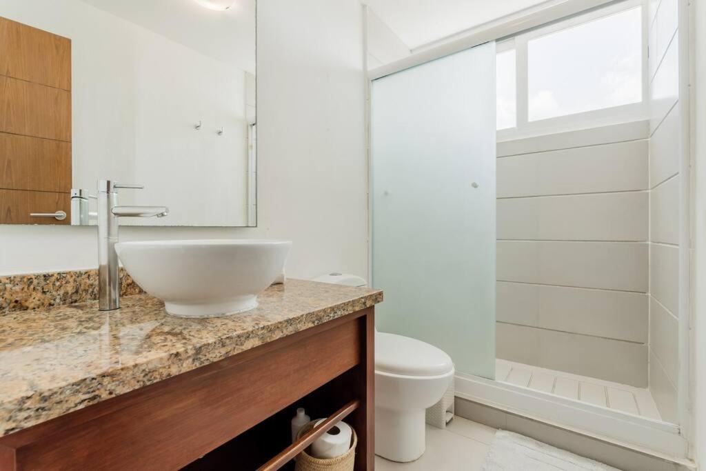 Reef Beachfront 3Bdr Apartment By Casa Paraiso Cancún Kültér fotó
