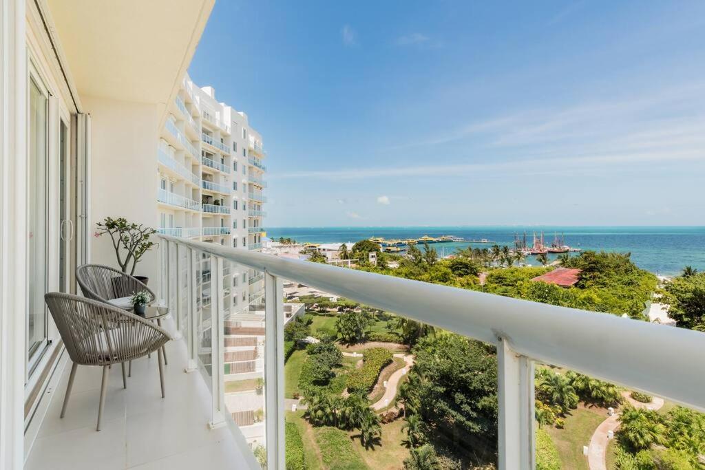 Reef Beachfront 3Bdr Apartment By Casa Paraiso Cancún Kültér fotó