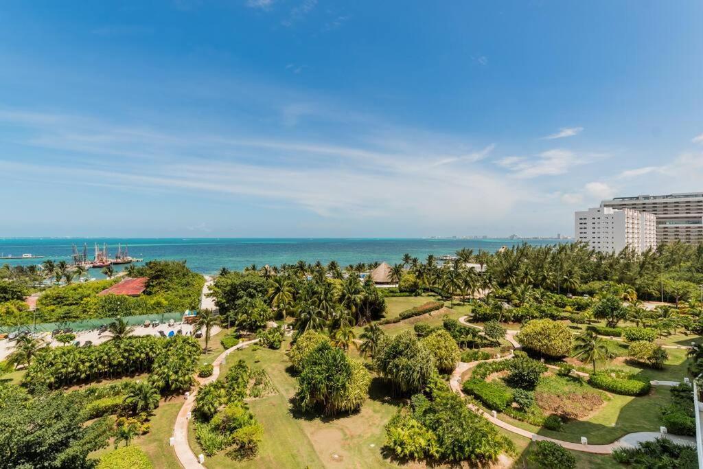 Reef Beachfront 3Bdr Apartment By Casa Paraiso Cancún Kültér fotó